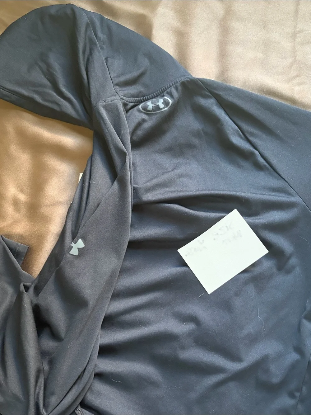 Under Armour Men’s Black Hooded Swim Rash Guard